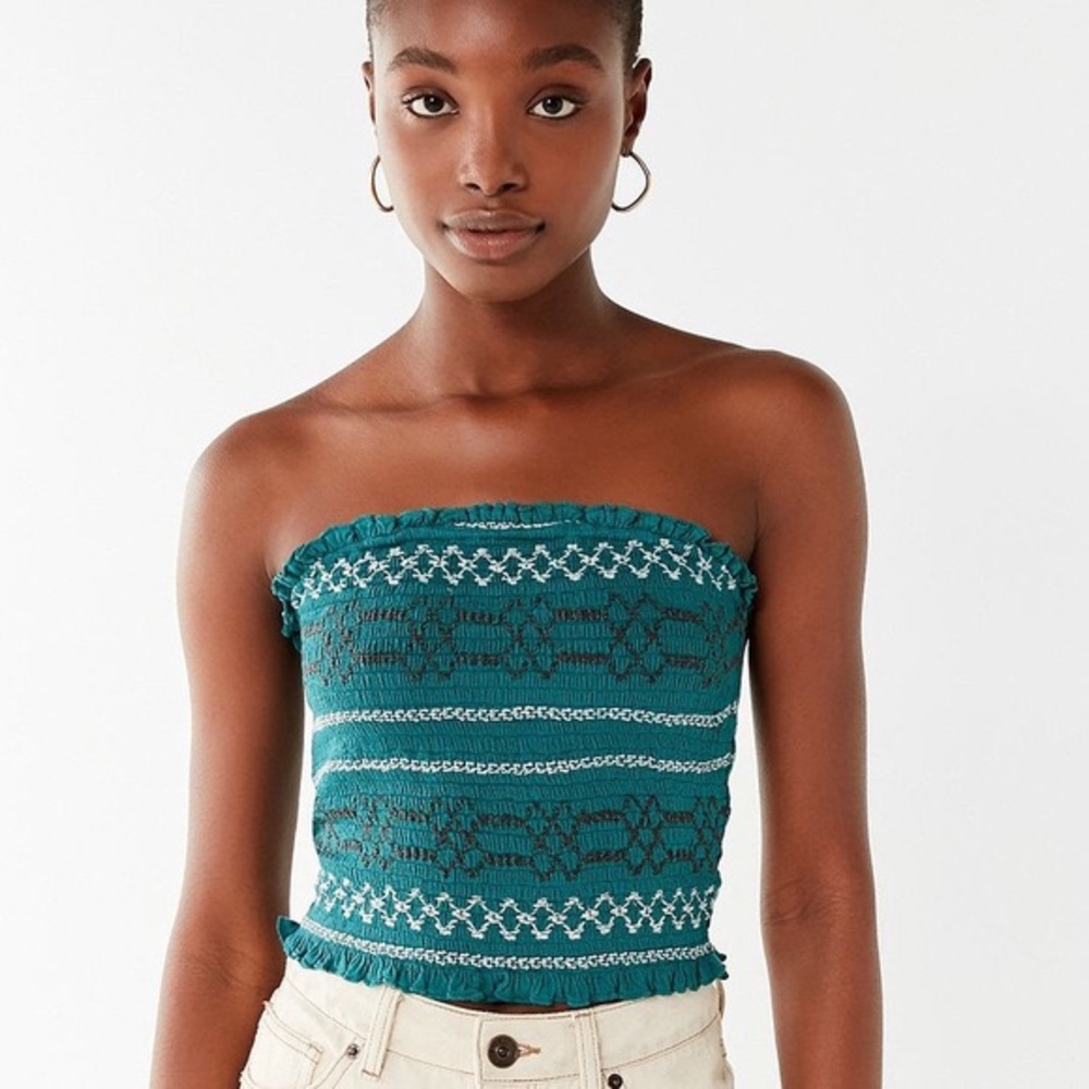 Adorable Crochet Urban Outfitters Tube Top